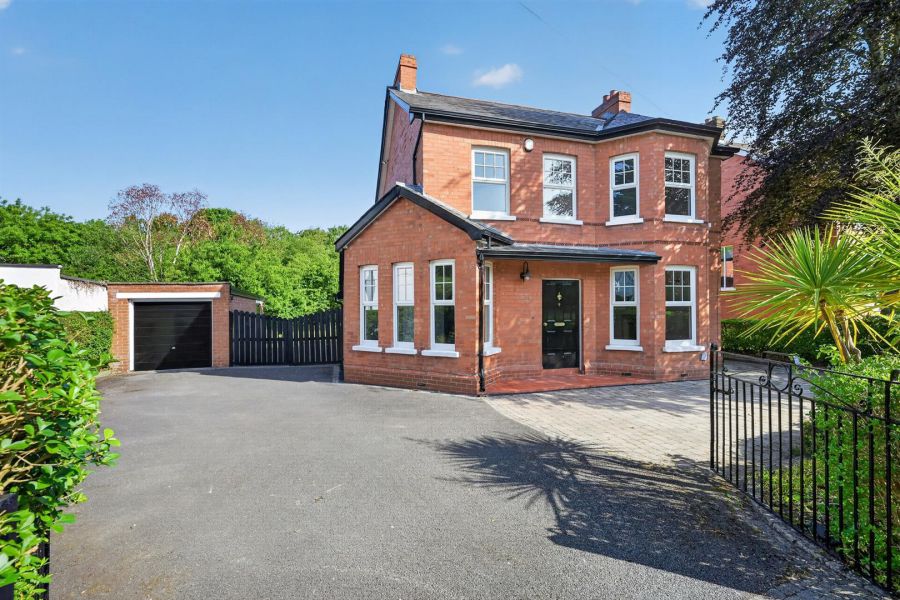 9 Finaghy Park North