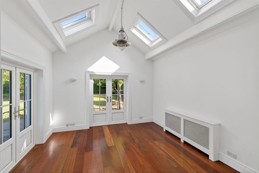 9 Finaghy Park North