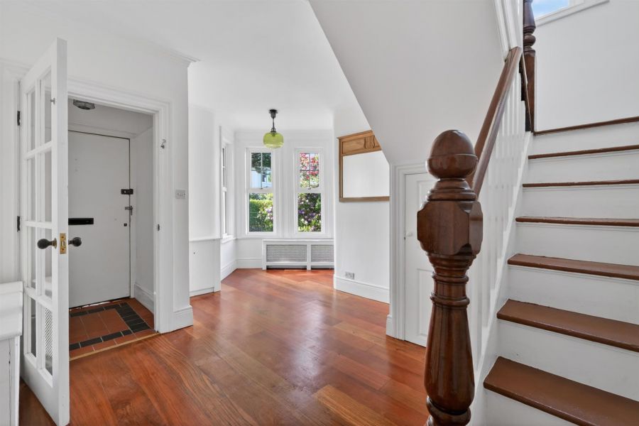 9 Finaghy Park North