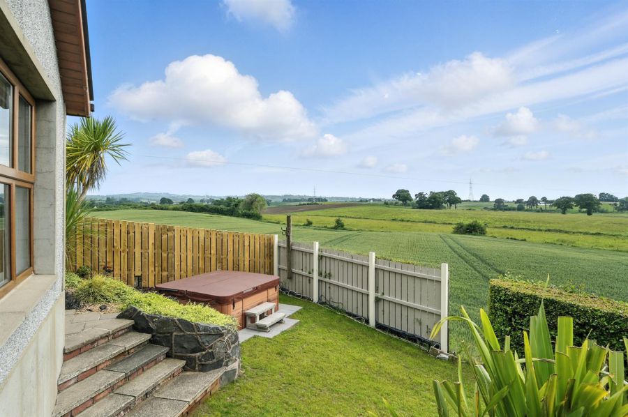 Canal View, 1a Nevins Row, Ballyskeagh Road