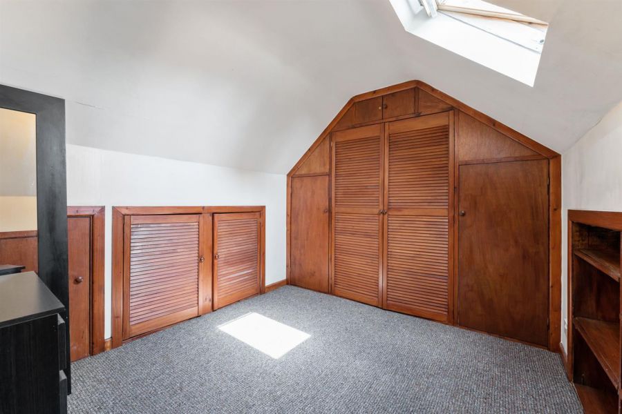 13 Weston Drive