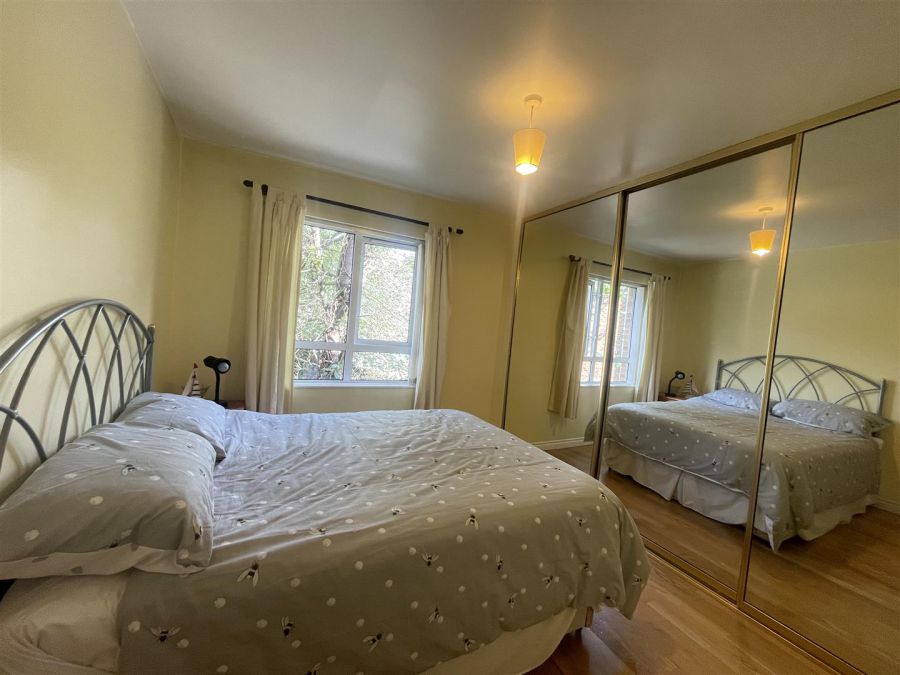 Apt 7 Glenburn Ford