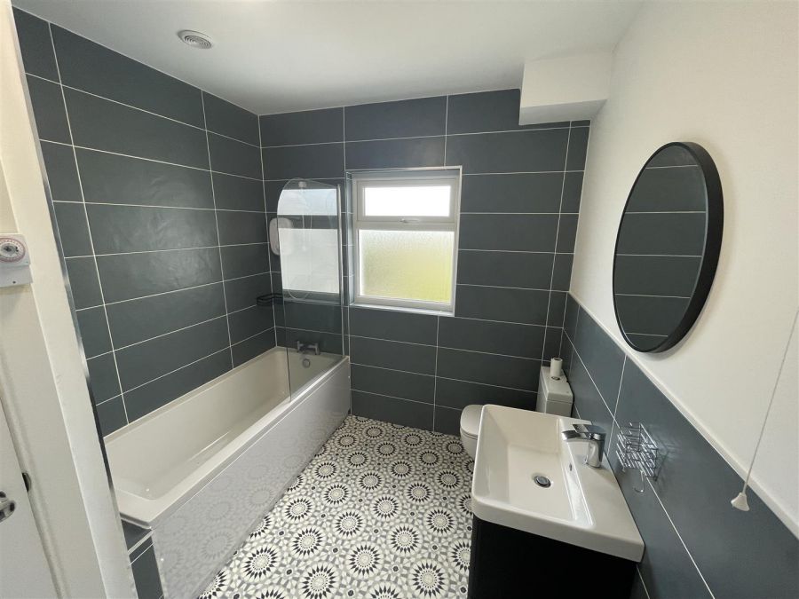47 Newforge Lane