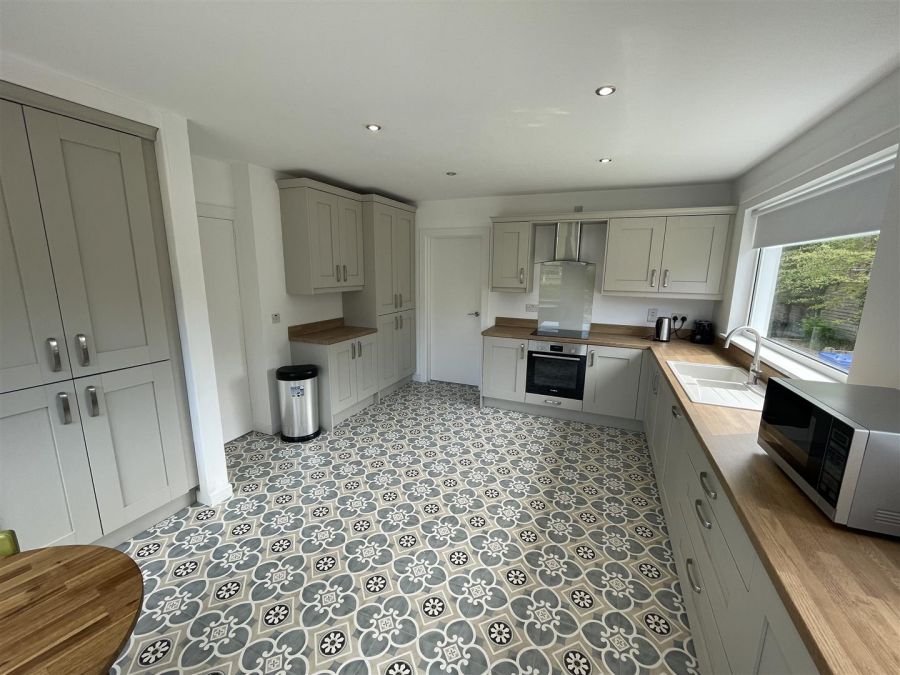 47 Newforge Lane