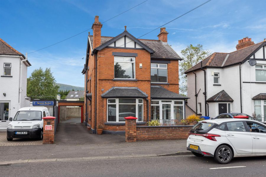 77 Upper Lisburn Road