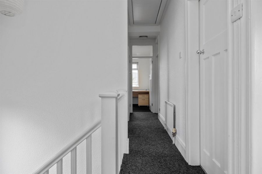 77 Upper Lisburn Road