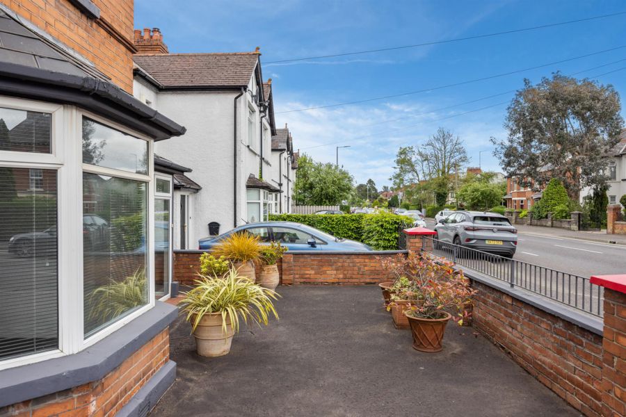 77 Upper Lisburn Road