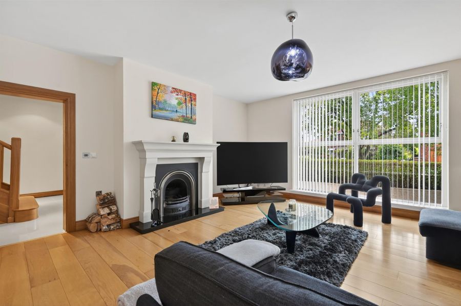 43 Bristow Park