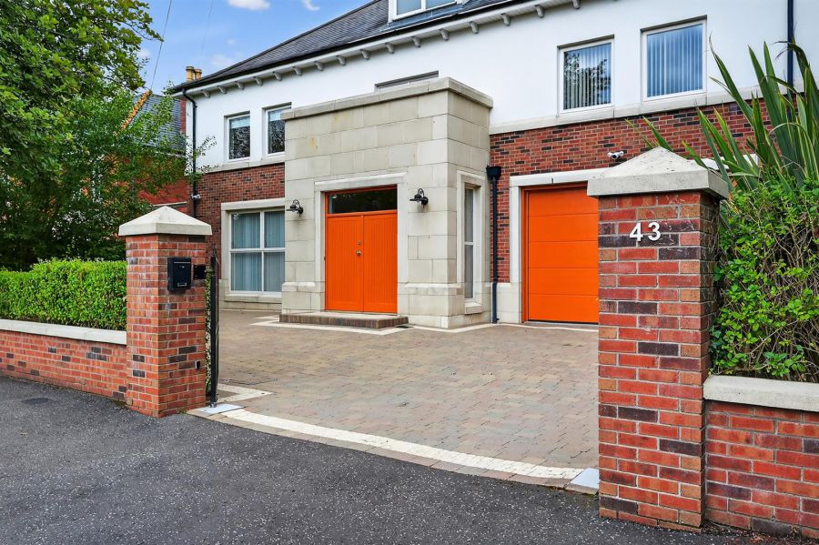 43 Bristow Park