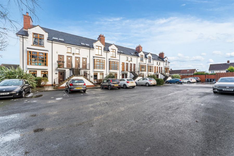 Apt 6 Locksley Lane, Upper Lisburn Road