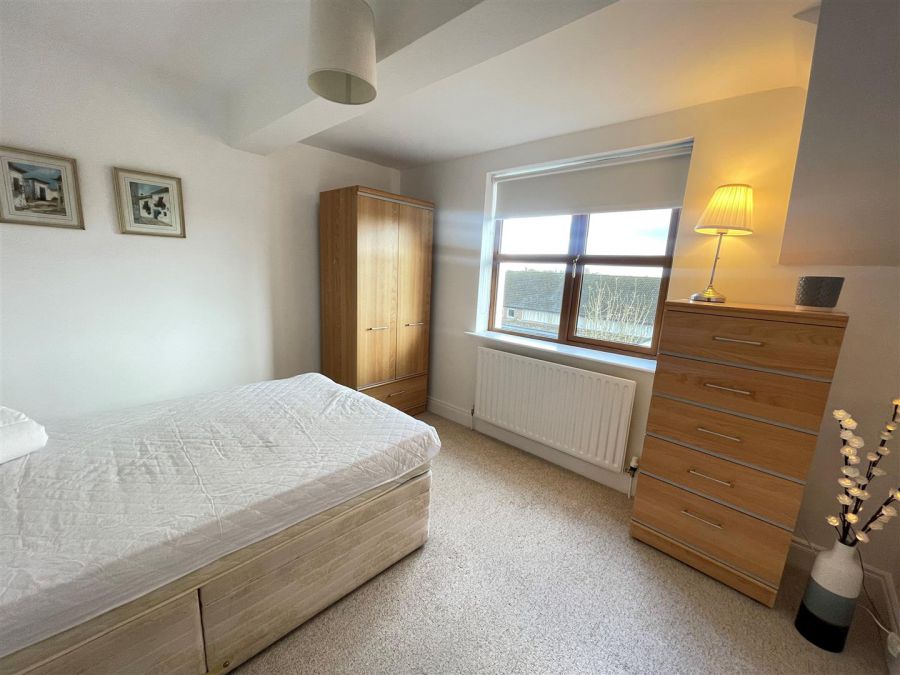 Apt 6 Locksley Lane, Upper Lisburn Road
