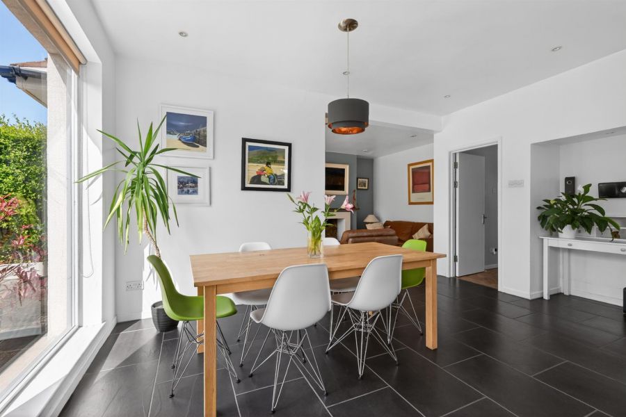 31 Cricklewood Park