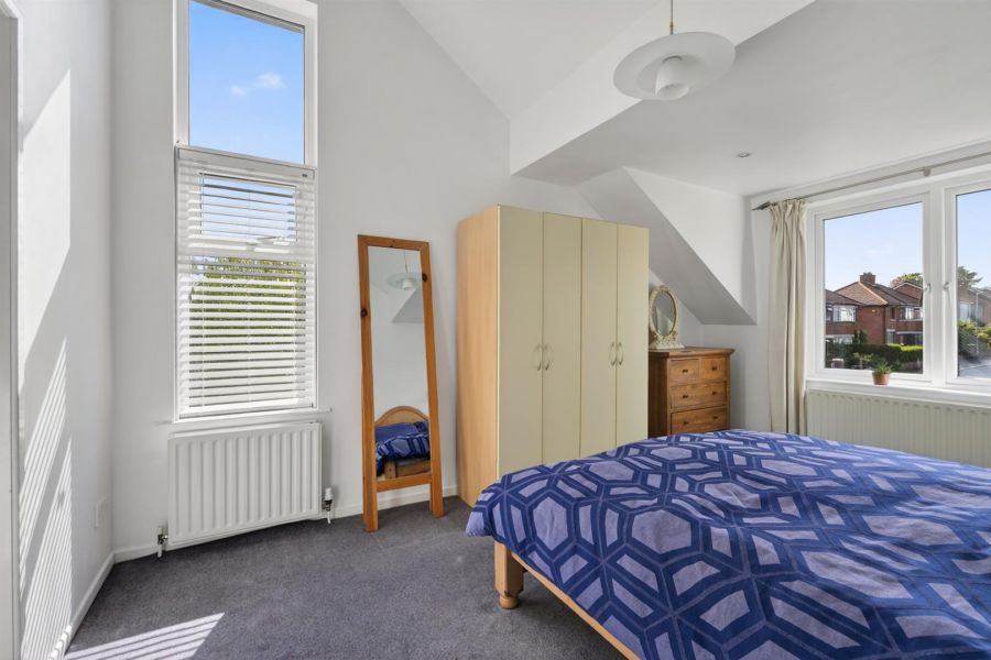 31 Cricklewood Park
