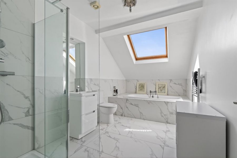 31 Cricklewood Park