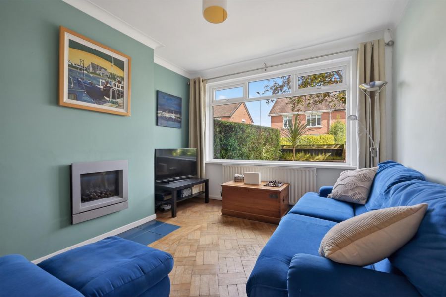 31 Cricklewood Park