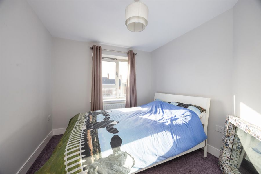 Apt 5 South Studios, Tates Avenue