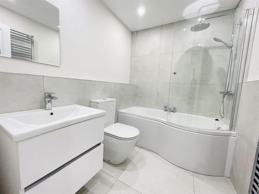 Apt 7 Ceara Court, Windsor Avenue