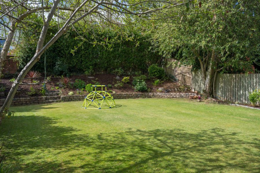 44 Mount Eden Park