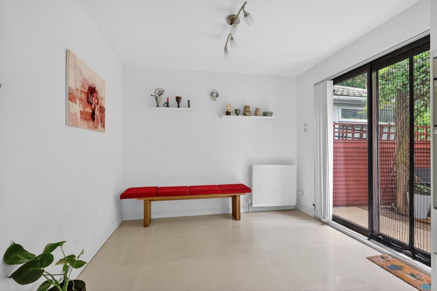4 Richmond Mews