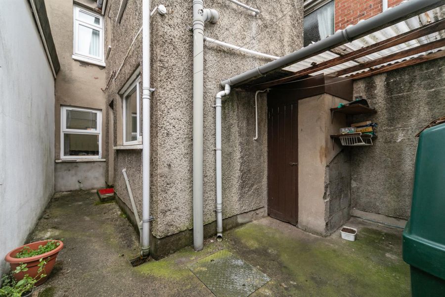 100 Donnybrook Street