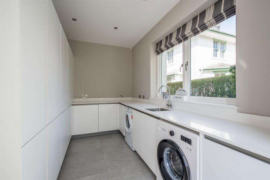 4 Shrewsbury Park