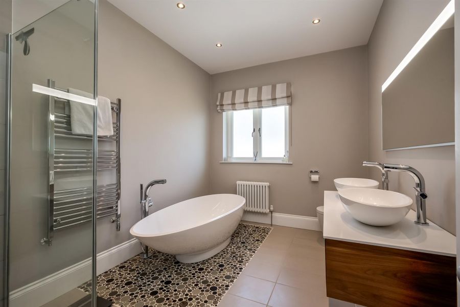 4 Shrewsbury Park