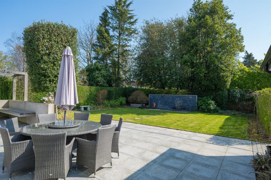 4 Shrewsbury Park