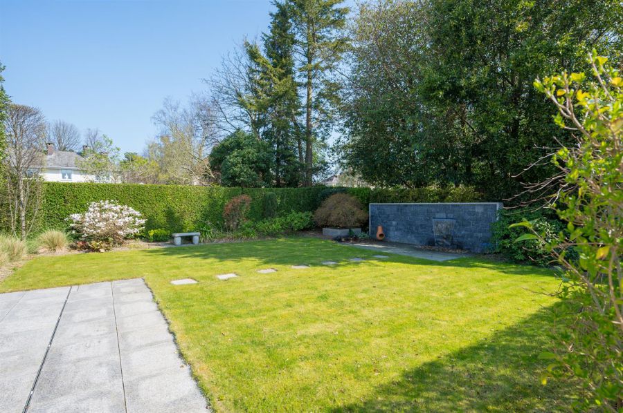 4 Shrewsbury Park