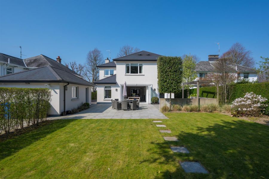 4 Shrewsbury Park
