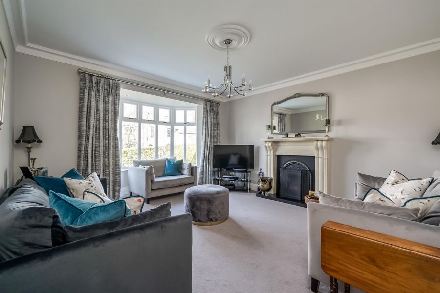 4 Shrewsbury Park
