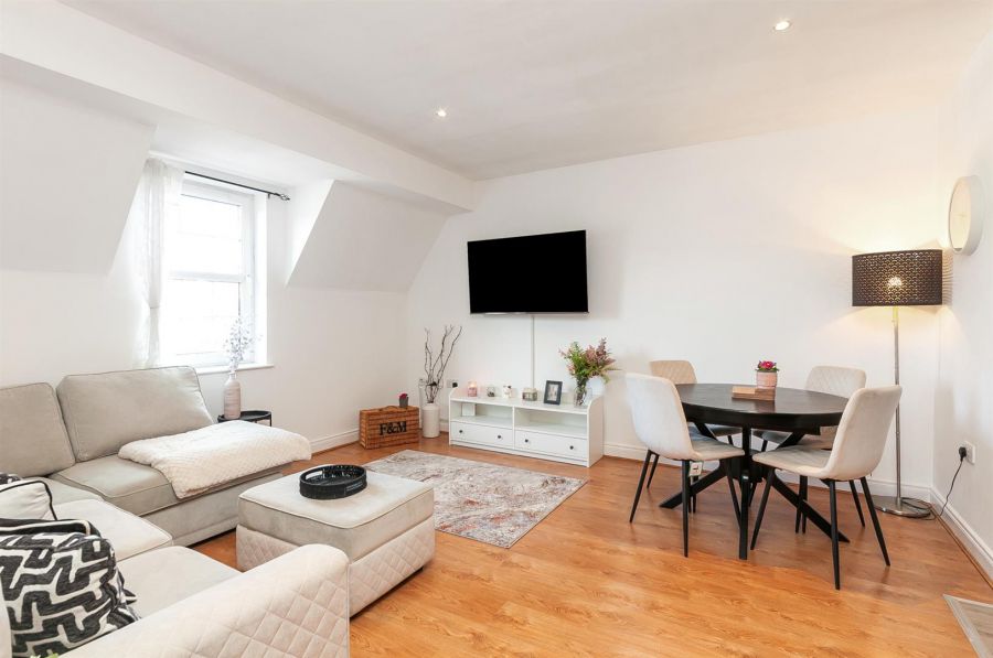 26 Milfort Mews