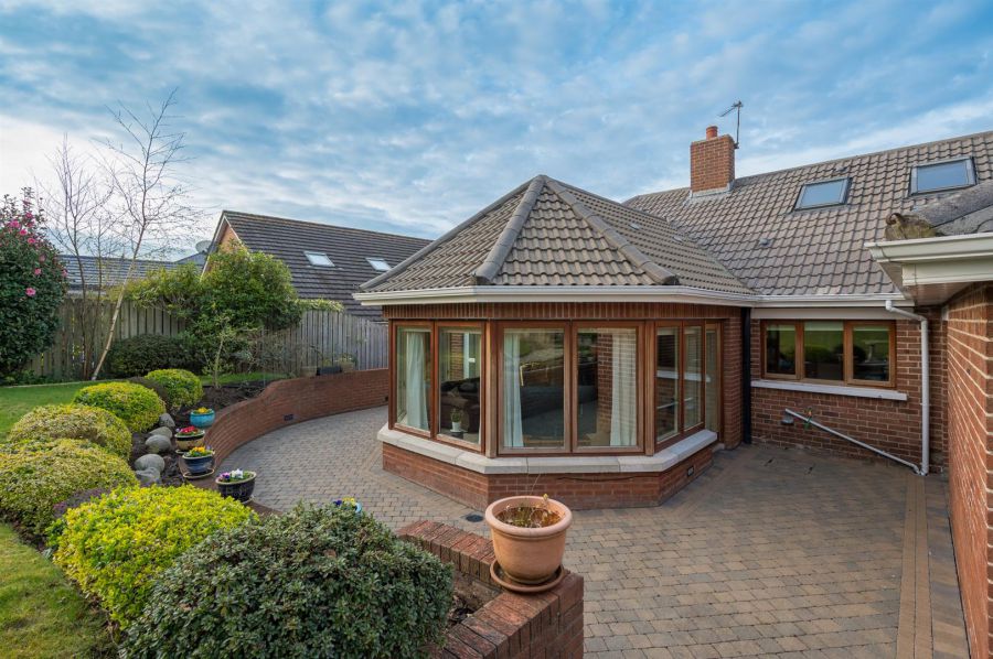 29 Strangford Avenue