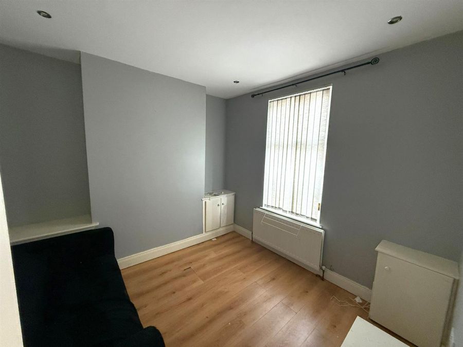 5 Lecale Street