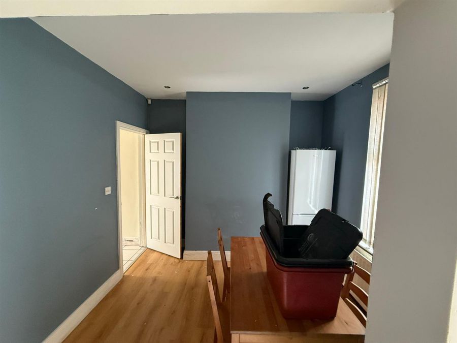 5 Lecale Street