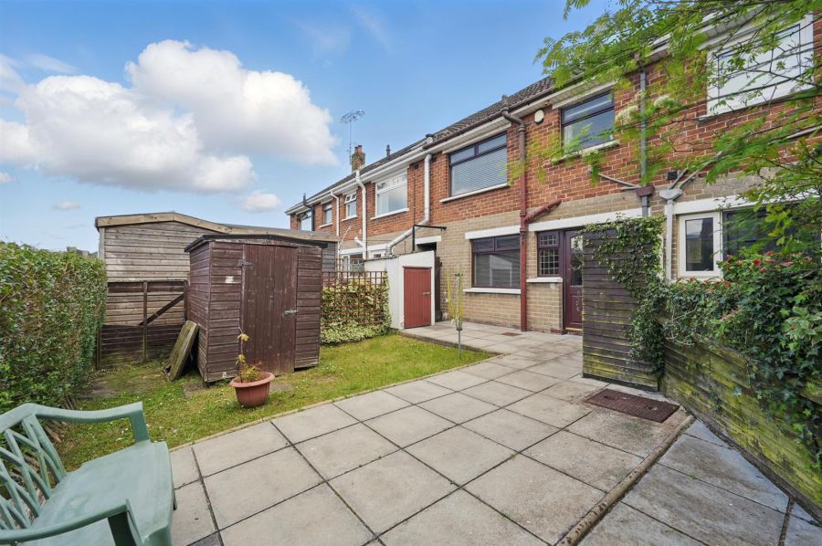 24 Erinvale Park