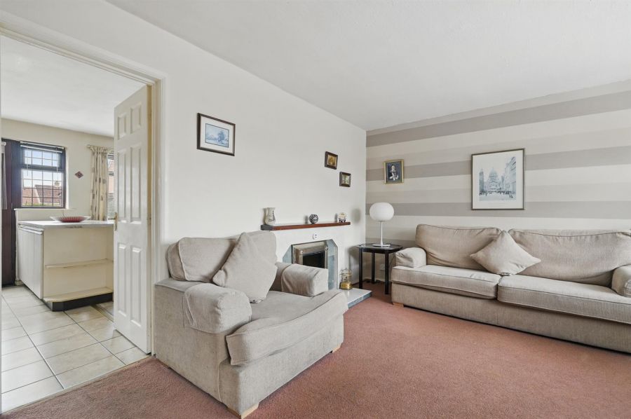 24 Erinvale Park