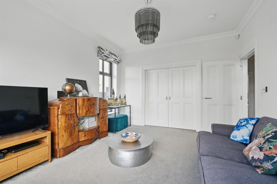 8 Harberton Lane