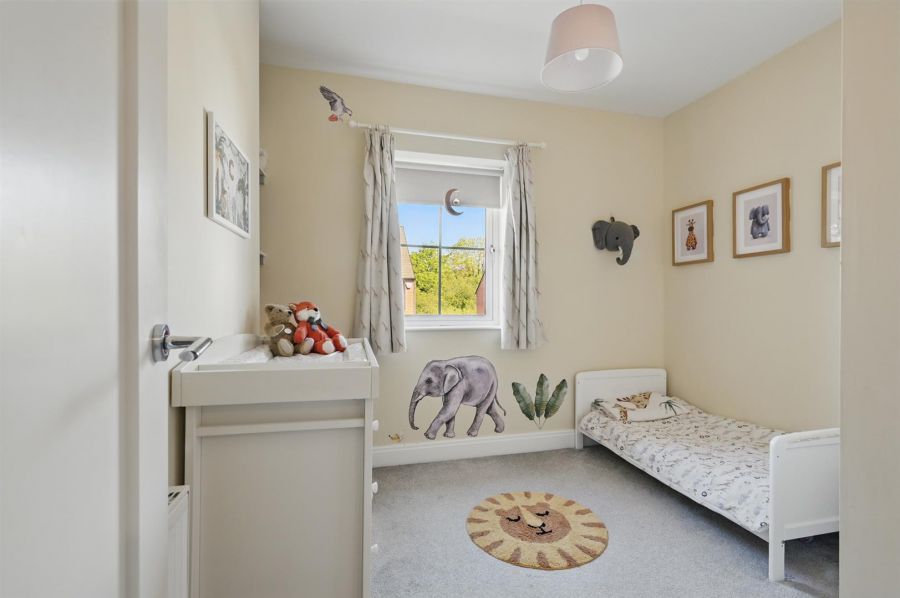 13 Finaghy Park Gardens
