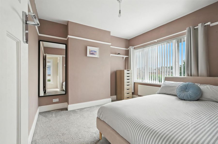 24 Locksley Gardens