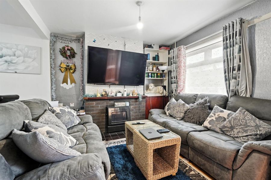 6 Empire Drive