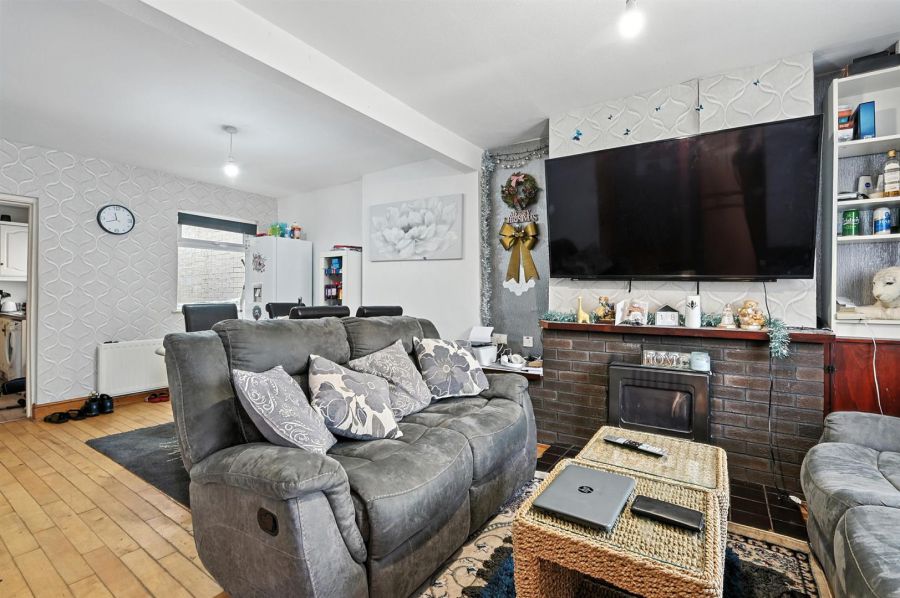 6 Empire Drive
