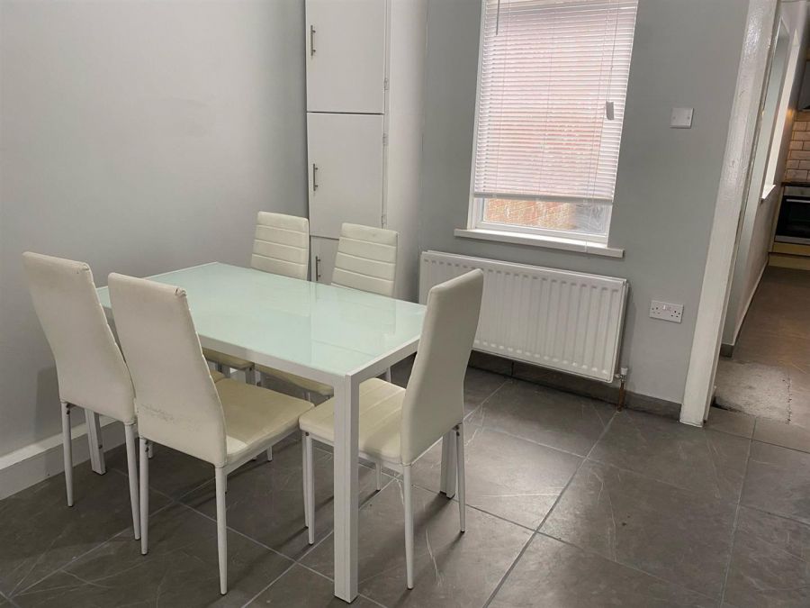 27 Donegall Avenue