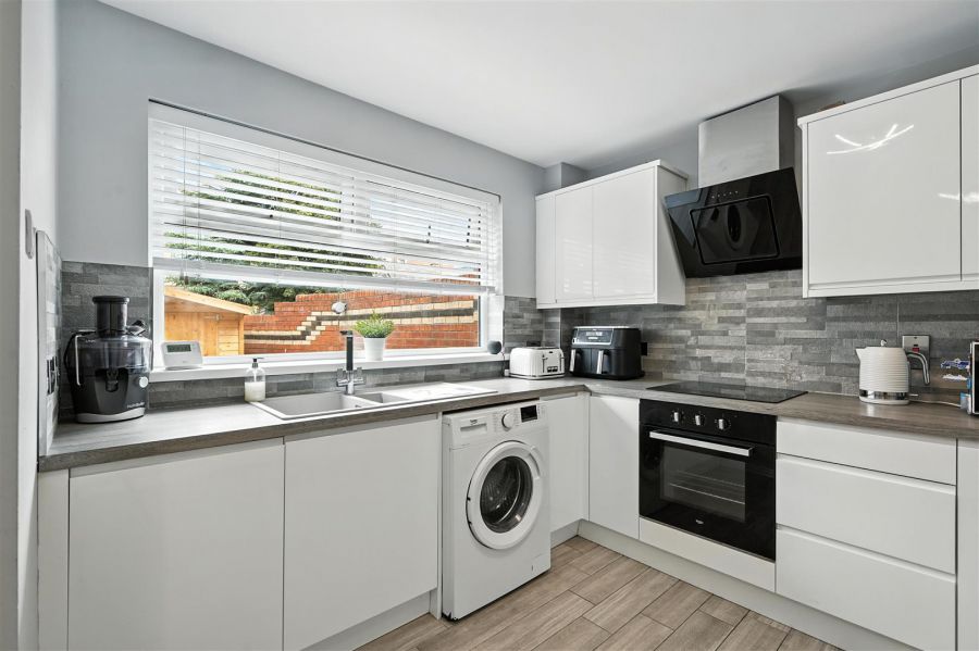 25 St. Georges Gardens