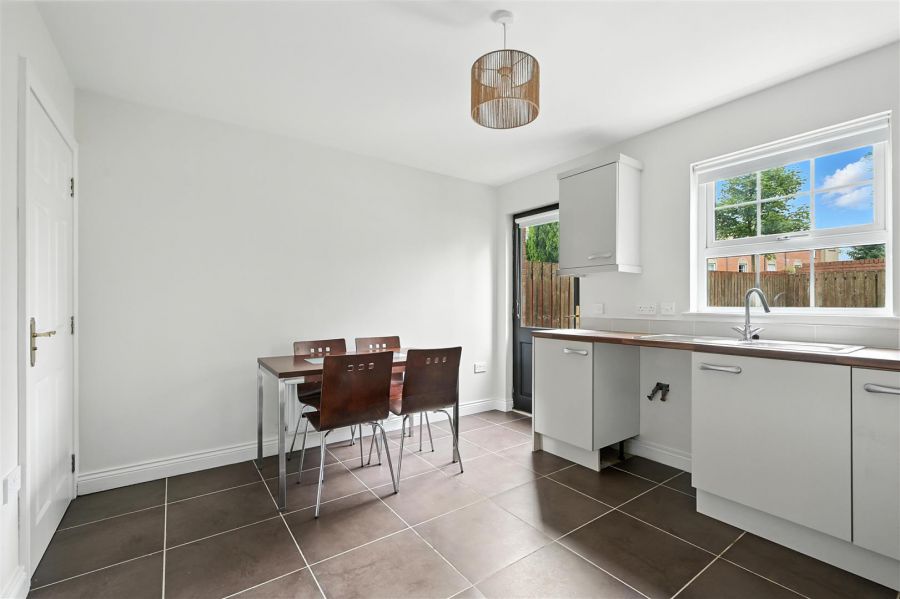 15 Milfort Mews