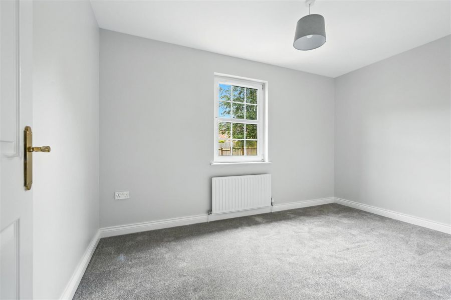 15 Milfort Mews