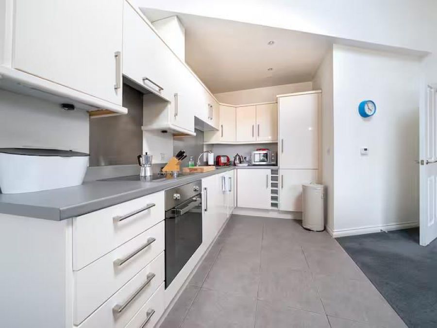 Apt 602 St Annes Square, 7 Edward Street