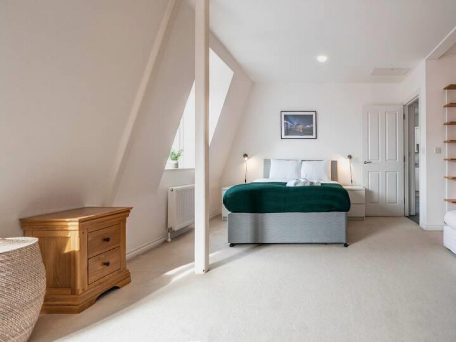 Apt 602 St Annes Square, 7 Edward Street