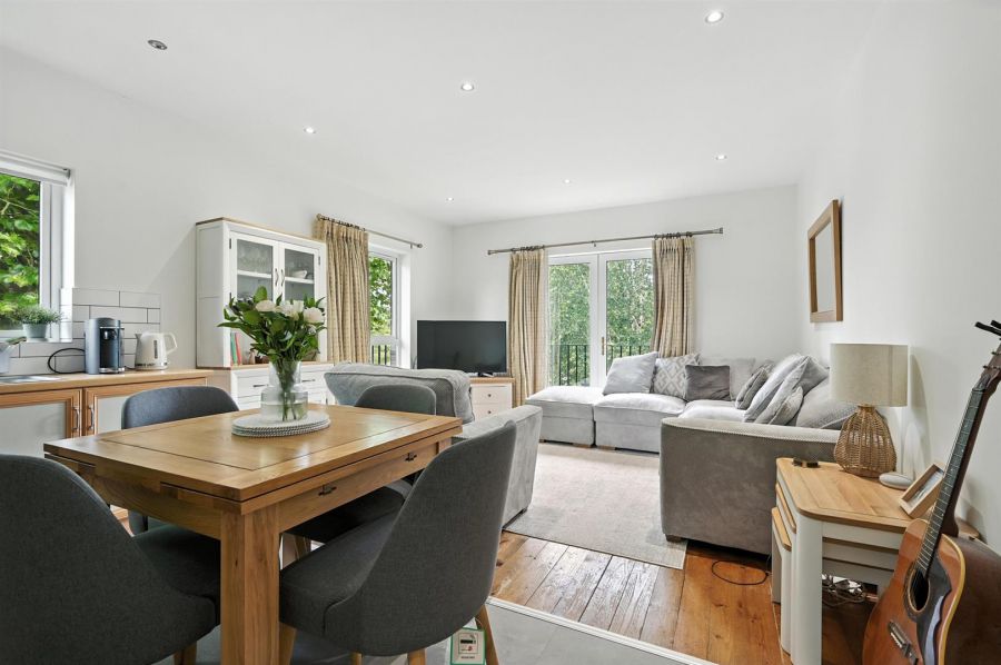 4 Stranmillis Reach