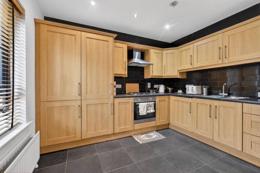 79 Mornington Gardens