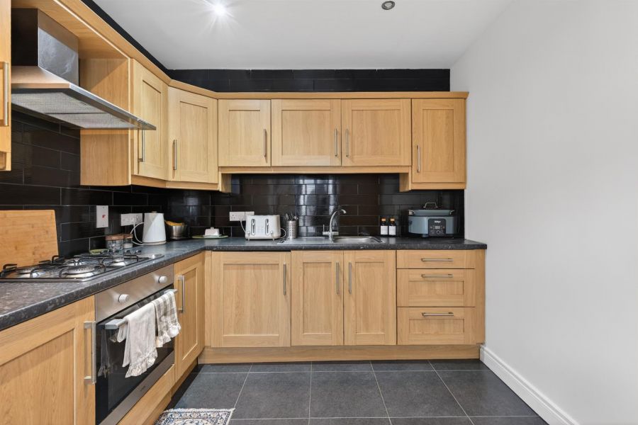 79 Mornington Gardens